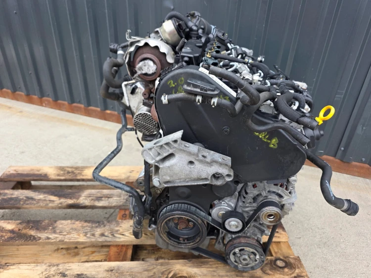 SILNIK KOMPLETNY AUDI VW SEAT SKODA 2.0 TDI CRL CRLB 131343 KM ORYGINAŁ !!!