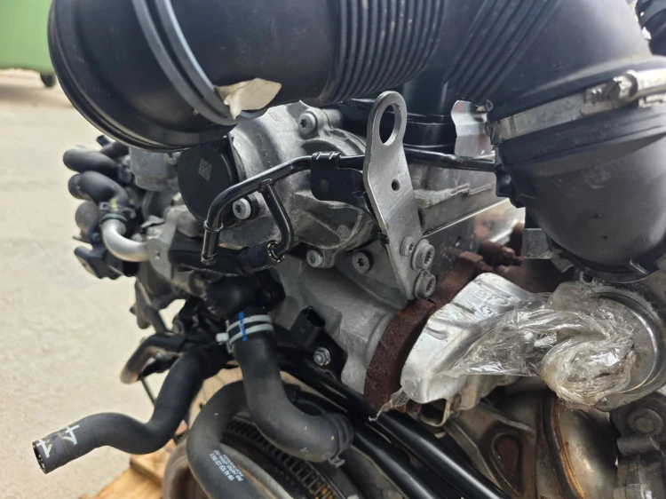 SILNIK KOMPLETNY AUDI VW SEAT SKODA 2.0 TDI CRL CRLB 131343 KM ORYGINAŁ !!!