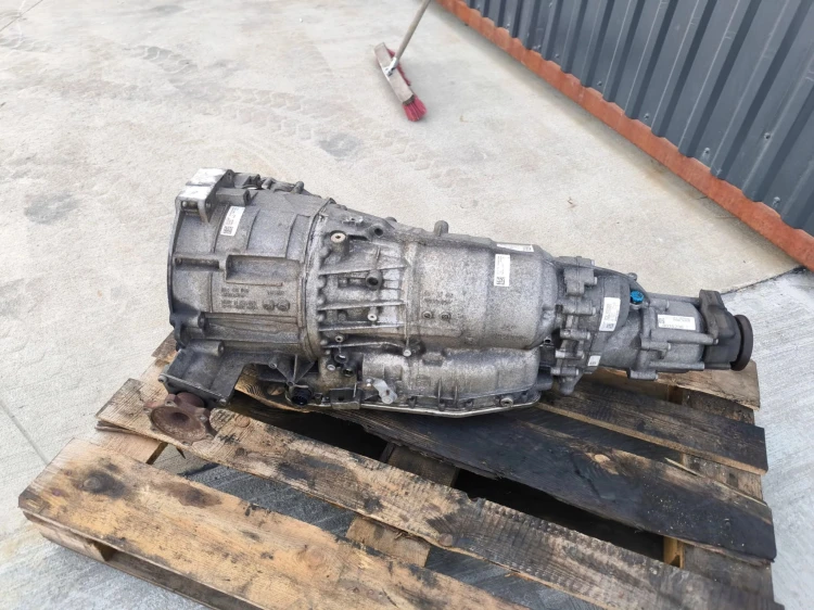 SKRZYNIA BIEGÓW AUTOMATYCZNA QUATTRO TIPTRONIC AUDI A4 B8 A5 8T Q5 8R LMK