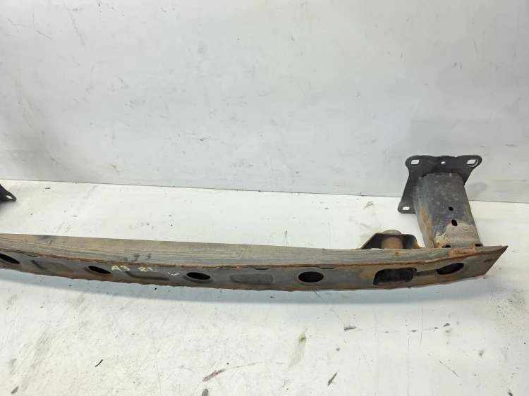 BELKA POD ZDERZAK TYŁ AUDI A3 8V4 8V3 8V3807309 8V4807309