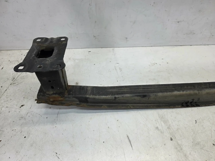 BELKA POD ZDERZAK TYŁ AUDI A3 8V4 8V3 8V3807309 8V4807309