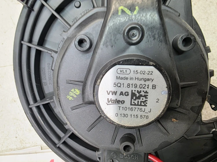 WENTYLATOR DMUCHAWA NAGRZEWNICY AUDI VOLKSEAGEN SEAT SKODA 5Q1819021B