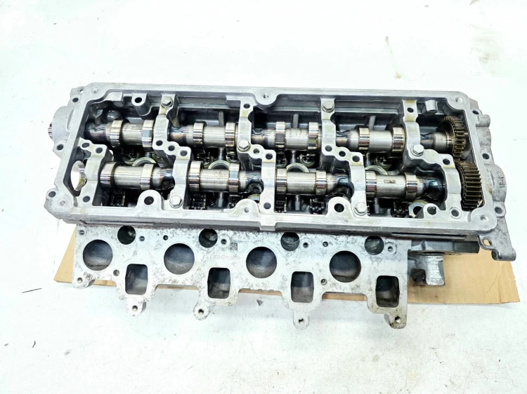 GŁOWICA KOMPLETNA AUDI VOLKSWAGEN SEAT SKODA 1.6 TDI CAY 03L103373A 6/26