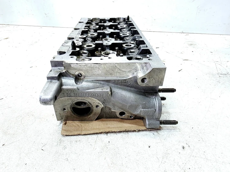 GŁOWICA Z ZAWORAMI AUDI VOLKSWAGEN SEAT SKODA 1.6 2.0 TDI 04L103373E 5/26