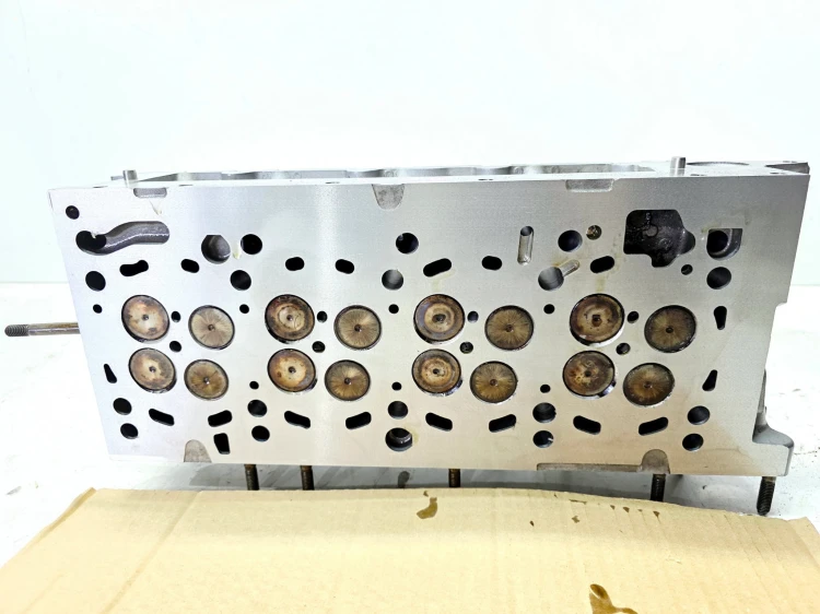 GŁOWICA Z ZAWORAMI AUDI VOLKSWAGEN SEAT SKODA 1.6 2.0 TDI 04L103373E 5/26