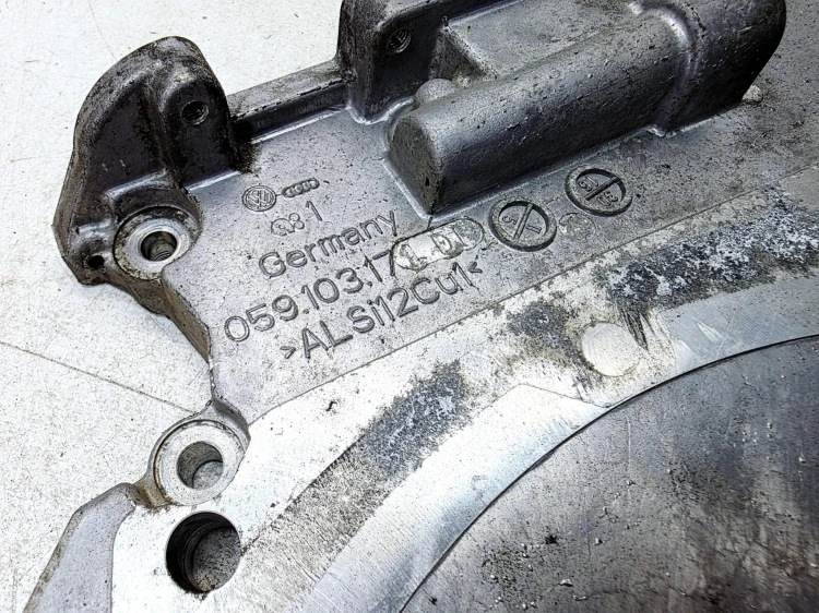 KOŁNIERZ USZCZELNIAJĄCY TYŁ AUDI A4 B9 A5 A6 C7 Q7 3.0 TDI CRT 059103171DF