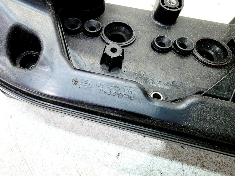 POKRYWA ZAWORÓW PRAWA AUDI A4 B9 A5 A6 C7 Q7 4M 3.0 TDI CRT 059103470CN