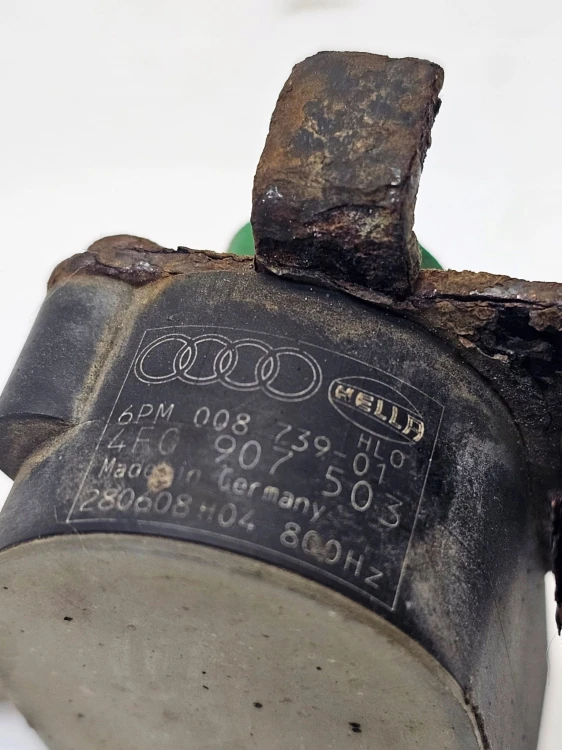 CZUJNIK POZIOMOWANIA ŚWIATEŁ AUDI TT 8J 8J0941273G LEWY PRZÓD