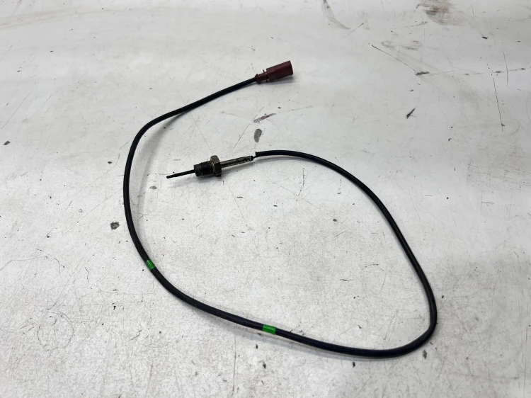 CZUJNIK TEMPERATURY SPALIN SONDA AUDI A3 8V VW SKODA SEAT 04L906099AB