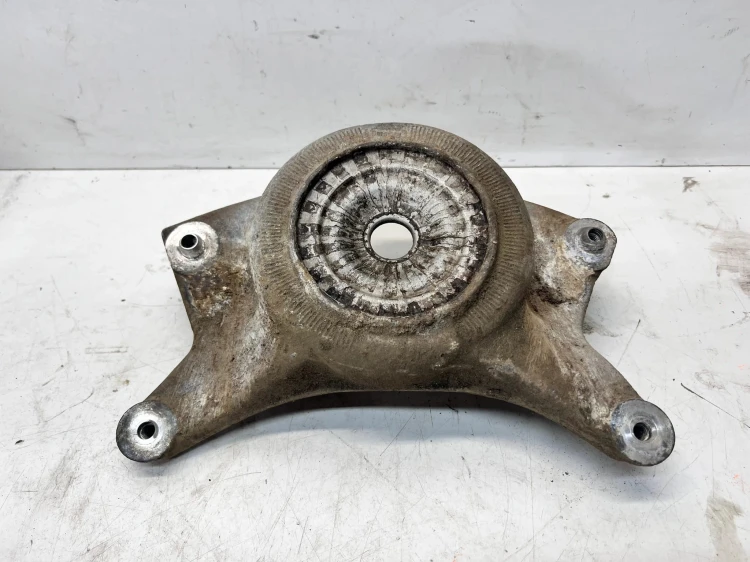 MOCOWANIE GÓRNE AMORTYZATORA AUDI Q5 8R 8R0412383A