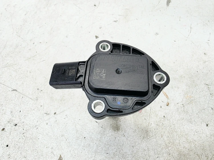 CZUJNIK POZIOMU OLEJU AUDI A6 C7 A7 Q7 4M 3.0 TDI 079907660A