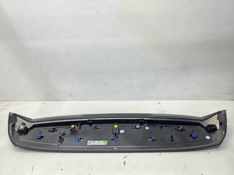 LOTKA SPOILER KLAPY TYŁ S LINE AUDI A3 8V SPORTBACK 8V4827933B LY9T