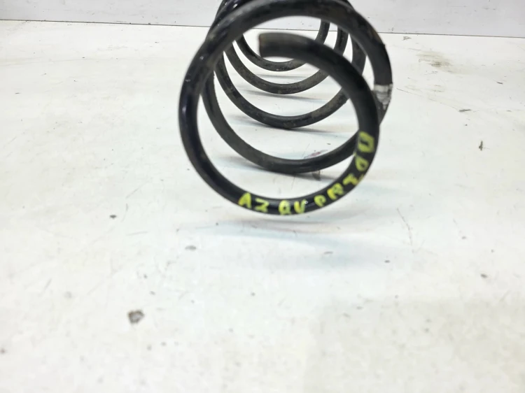 SPRĘŻYNA PRZÓD PRZEDNIA LEWA LUB PRAWA AUDI A3 8V 285MM X 12MM
