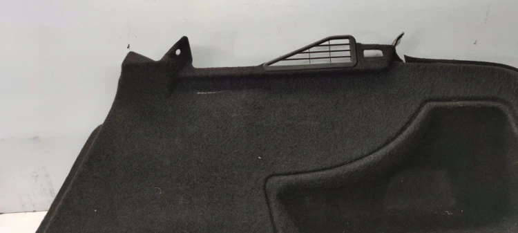 BOCZEK BAGAŻNIKA PRAWY AUDI A5 COUPE 8T0863888E CA9