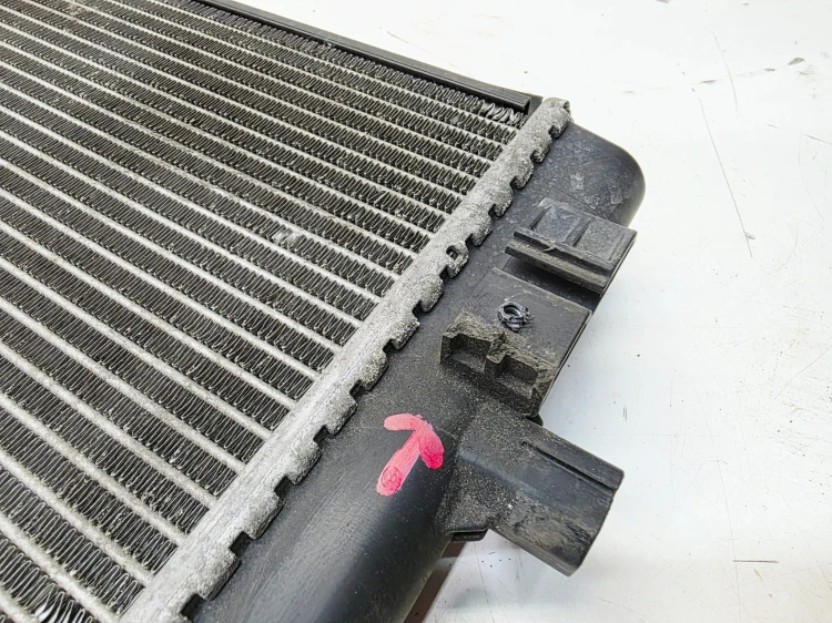 CHŁODNICA WODY PŁYNU AUDI A3 8V VOLKSWAGEN SEAT SKODA 5Q0121251EC 2/26