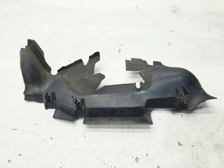 KIEROWNICA POWIETRZA LEWA AUDI A3 8V 8V0121283A