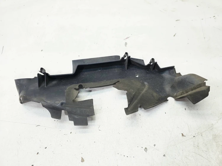 KIEROWNICA POWIETRZA LEWA AUDI A3 8V 8V0121283A