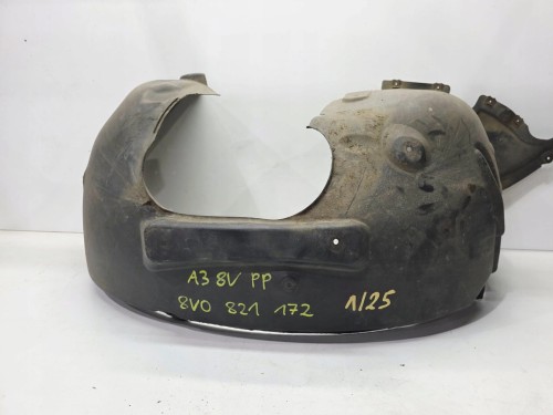NADKOLE PLASTIKOWE PRAWY PRZÓD AUDI A3 8V 8V0821172 1/25