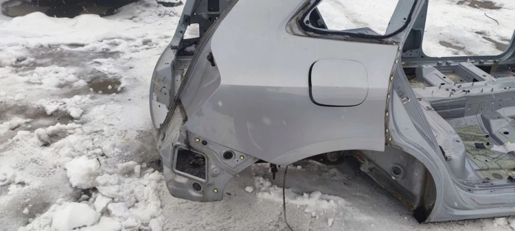 ĆWIARTKA BŁOTNIK PRÓG PRAWY TYŁ AUDI Q5 8R 2008-2016