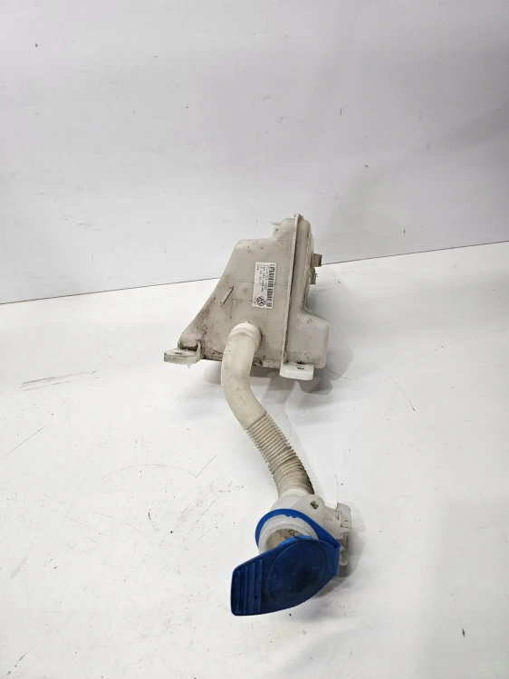 ZBIORNIK PŁYNU DO SPRYSKIWACZY AUDI VOLKSWAGEN SEAT SKODA 5Q0955453L