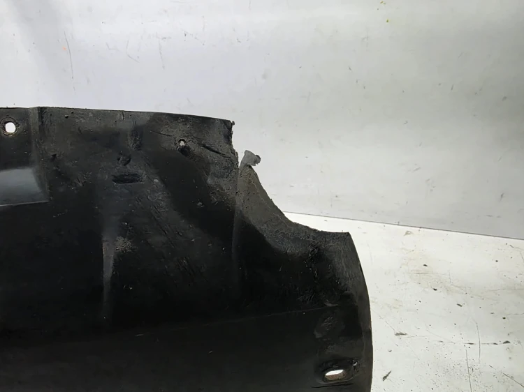 NADKOLE MATERIAŁOWE LEWY PRZÓD AUDI A4 B7 8E0821171E