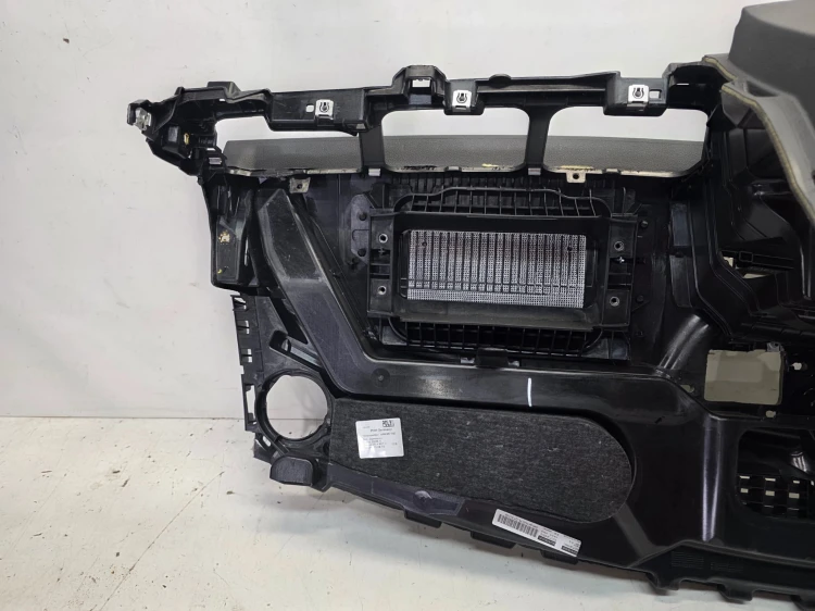 DESKA KONSOLA KOKPIT HEAD UP AUDI Q7 4M 4M2857001J ANGIELSKA