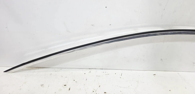 LISTWA KAROSERYJNA CHROM LEWA AUDI A5 8T SPORTBACK 8T8853703