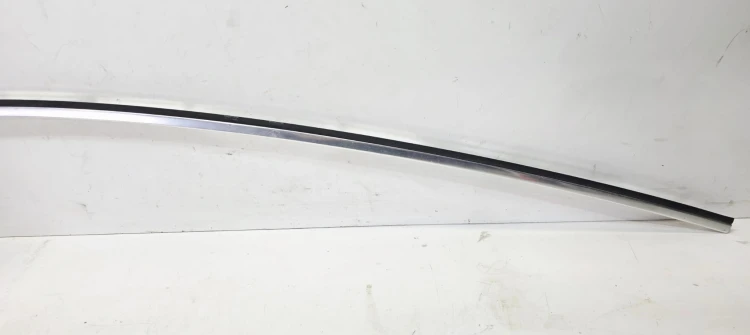 LISTWA KAROSERYJNA CHROM LEWA AUDI A5 8T SPORTBACK 8T8853703