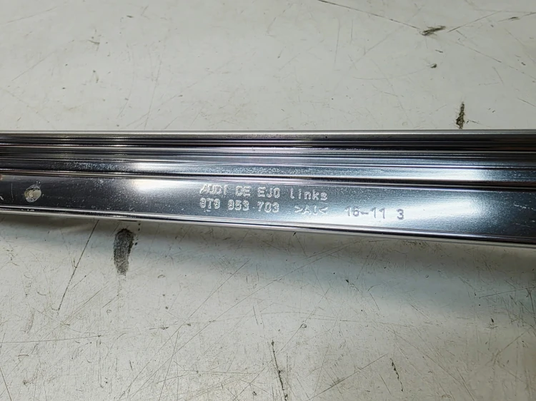 LISTWA KAROSERYJNA CHROM LEWA AUDI A5 8T SPORTBACK 8T8853703
