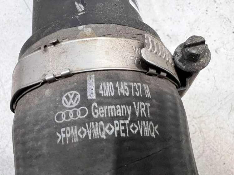 RURA WĄŻ INTERCOOLERA AUDI Q7 4M 4M0145683A 4M0145737M