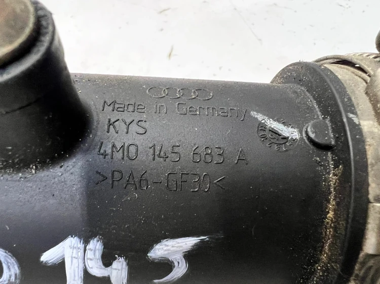 RURA WĄŻ INTERCOOLERA AUDI Q7 4M 4M0145683A 4M0145737M