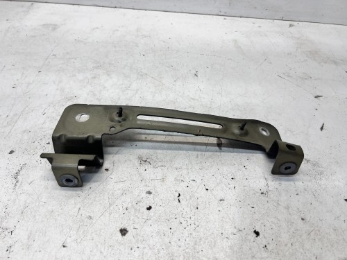 WSPORNIK MOCOWANIE BŁOTNIKA LEWY PRZÓD AUDI Q7 4M 4M0821431