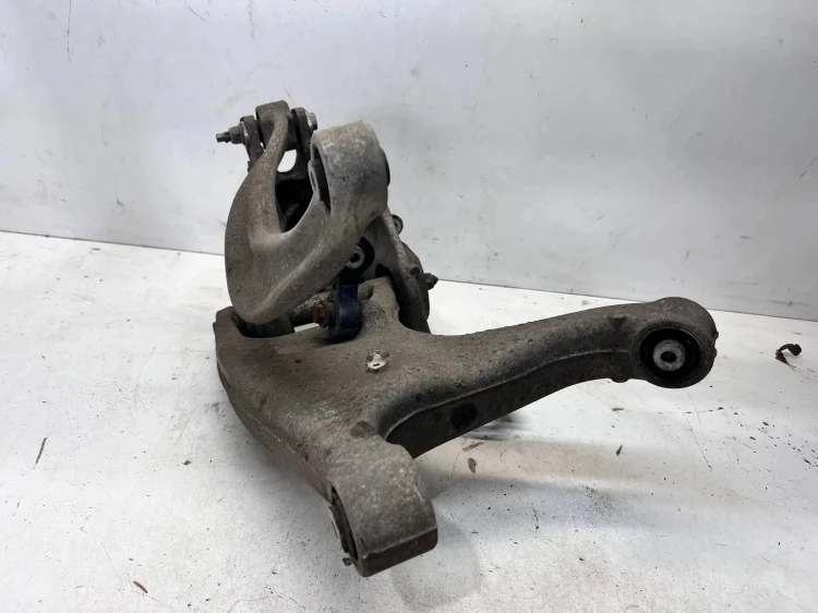 ZWROTNICA LEWY TYŁ AUDI A6 C7 A7 Q5 8R0505311F 8R0505435C