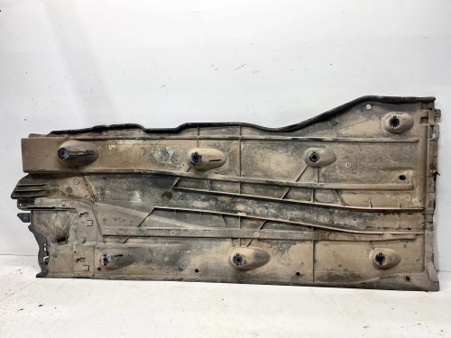 OSŁONA PŁYTA PODWOZIA LEWA DUŻA AUDI A3 8V VOLKSWAGEN SEAT 5Q0825201L 98/26