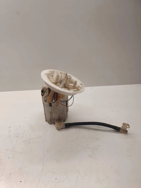 POMPA PALIWA AUDI A4 B8 A5 2,0 TDI 8K0919050