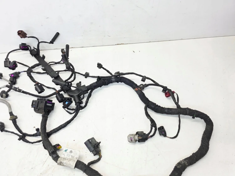 WIĄZKA SILNIKA AUDI A3 8V VOLKSWAGEN SEAT SKODA 2.0 TDI 04L972627AE