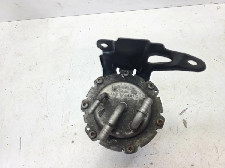 OBUDOWA UCHWYT MOCOWANIE FILTRA PALIWA AUDI Q7 4M 4M0127401C 4M0201987K