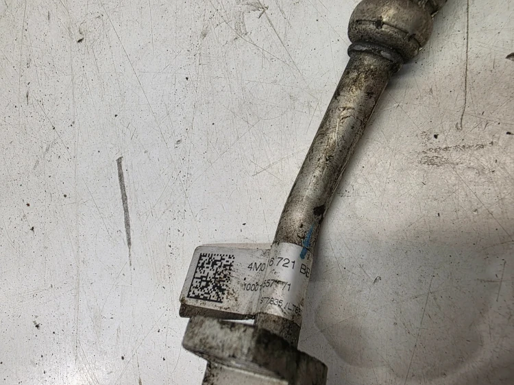 WĄŻ PRZEWÓD KLIMATYZACJI AUDI Q7 4M 4M0816721BB
