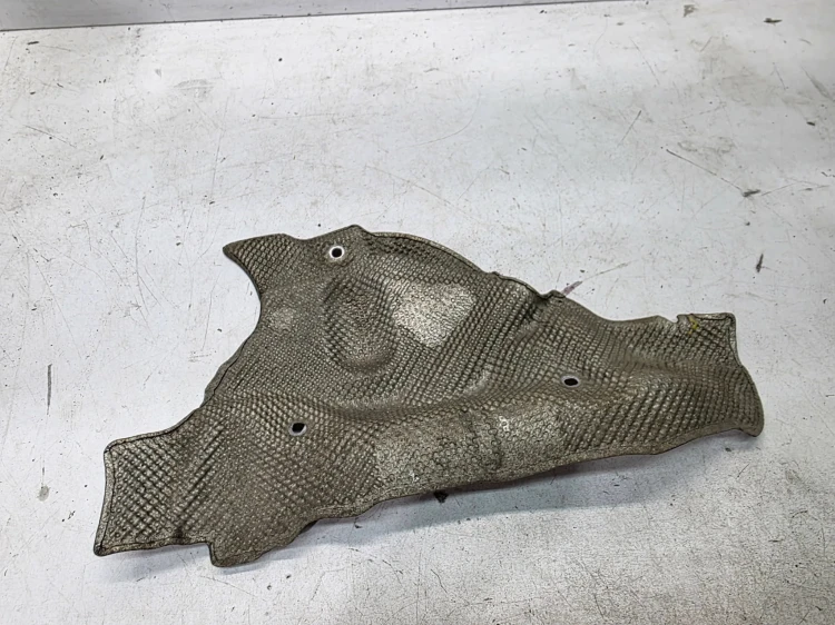 OSŁONA TERMICZNA PRAWA AUDI Q7 4M 4M0399300E
