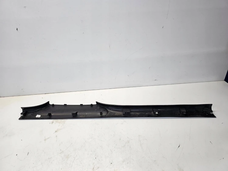 LISTWA OSŁONA PROGU PRAWA AUDI A1 8X SPORTBACK 8X4853372
