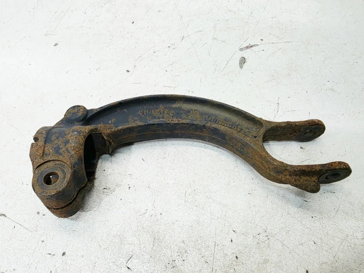 MOCOWANIE AMORTYZATORA PRAWE AUDI A4 B8 A5 8T Q5 A6 A7 8K0413038K