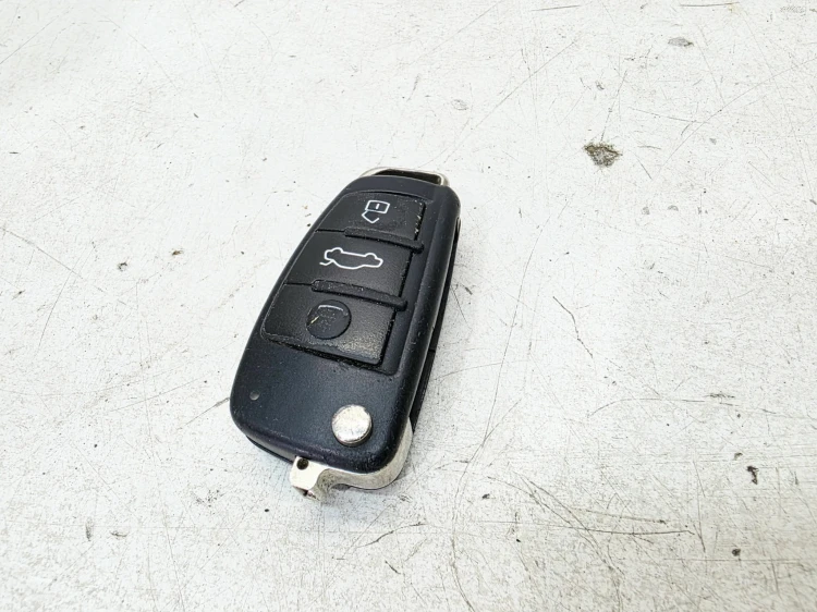 KLUCZYK PILOT SCYZORYK AUDI A3 8P 8P0837220 15/26 434Mhz