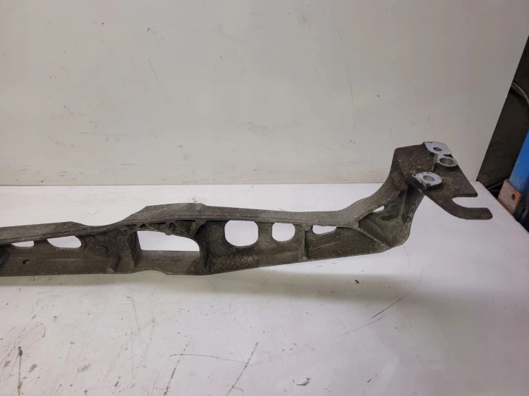 BELKA MOCOWANIE WSPORNIK SILNIKA AUDI A4 B8 A5 8T LIFT A6 C7 8K0199521C
