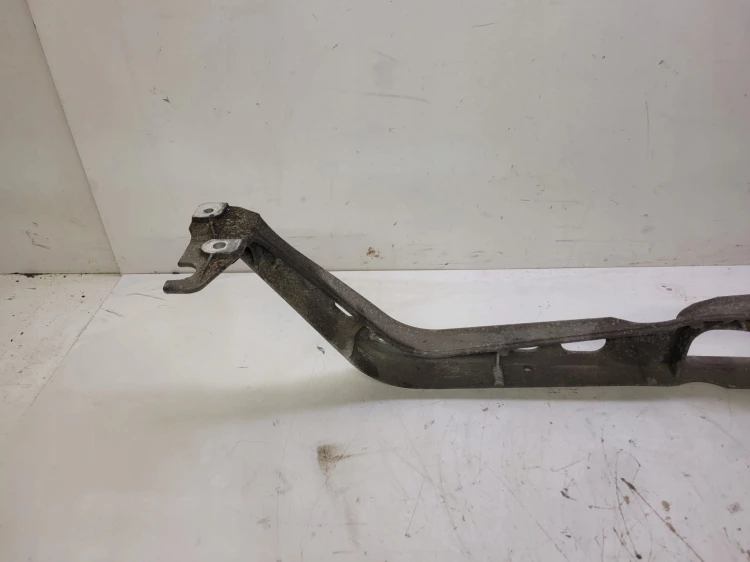 BELKA MOCOWANIE WSPORNIK SILNIKA AUDI A4 B8 A5 8T LIFT A6 C7 8K0199521C