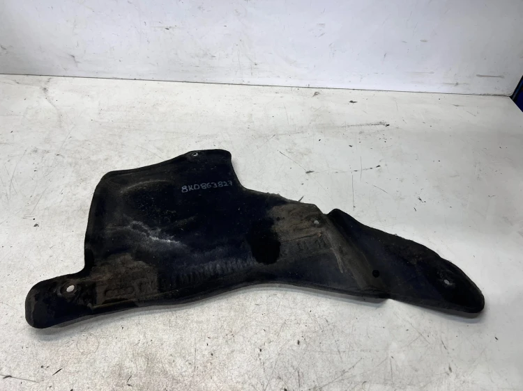 WYGŁUSZENIE PODŁUŻNICY LEWEJ AUDI A4 B8 A5 8K0863827