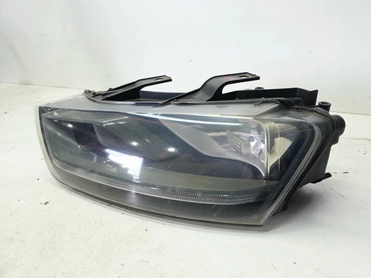 REFLEKTOR LAMPA PRZEDNIA LEWA ZWYKŁA AUDI Q3 8U 8U0941003N 22/26 UK