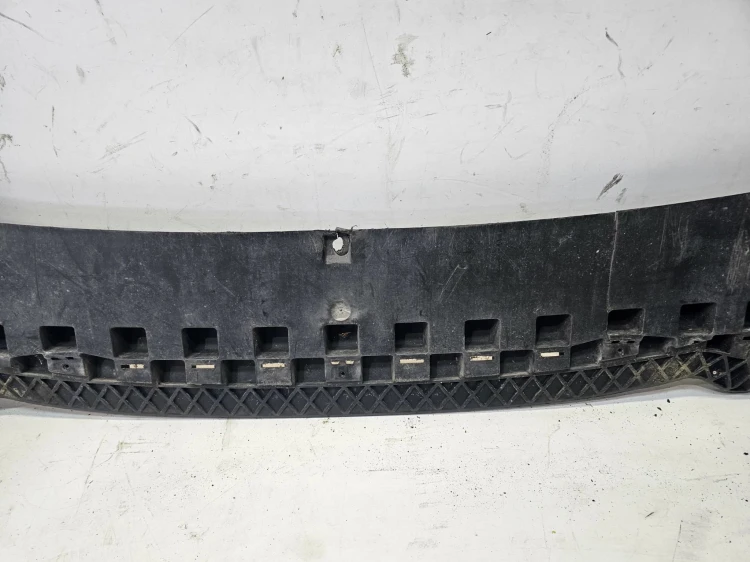 OSŁONA PŁYTA POD ZDERZAK AUDI A3 8P LIFT 8P0807233
