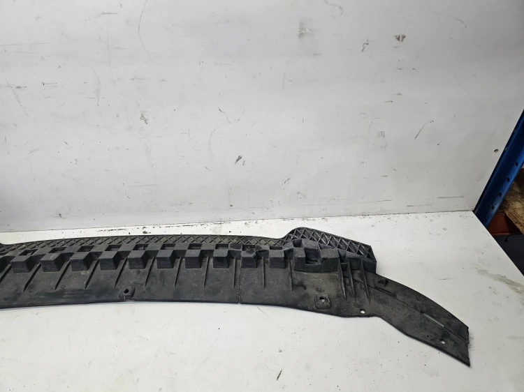 OSŁONA PŁYTA POD ZDERZAK AUDI A3 8P LIFT 8P0807233