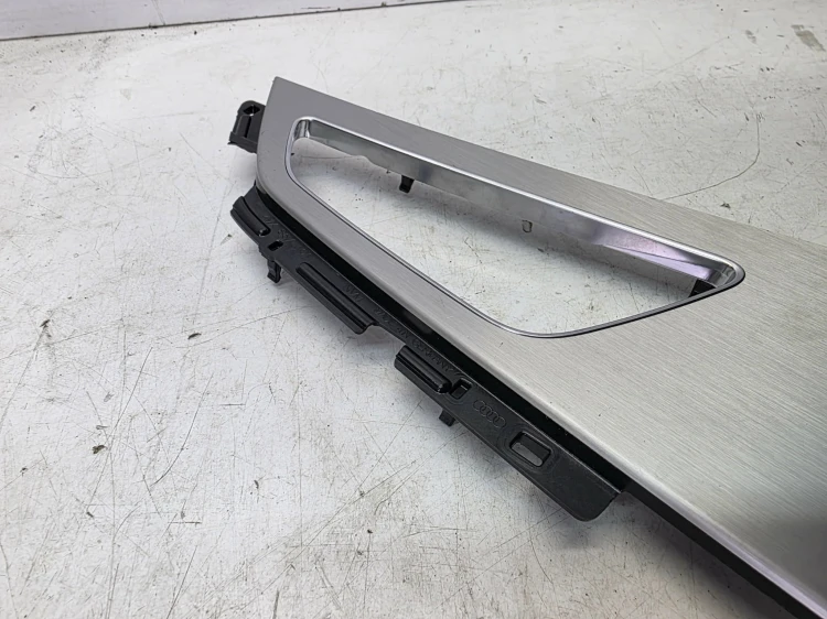 DEKOR DRZWI LEWY PRZÓD AUDI Q7 4M 4M0867101K ALUMINIUM QY9