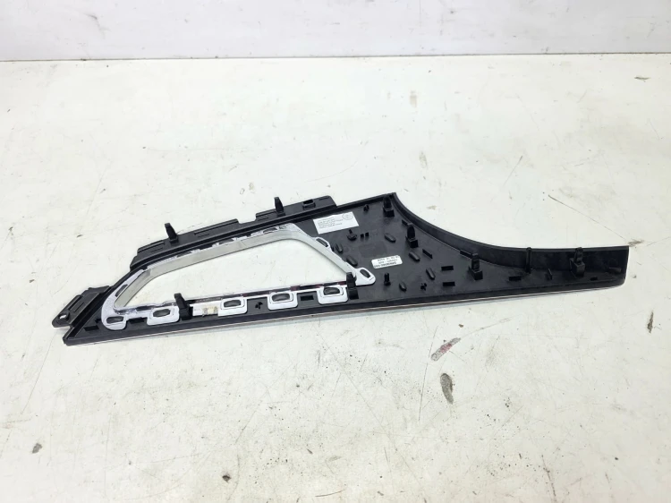 DEKOR DRZWI LEWY PRZÓD AUDI Q7 4M 4M0867101K ALUMINIUM QY9